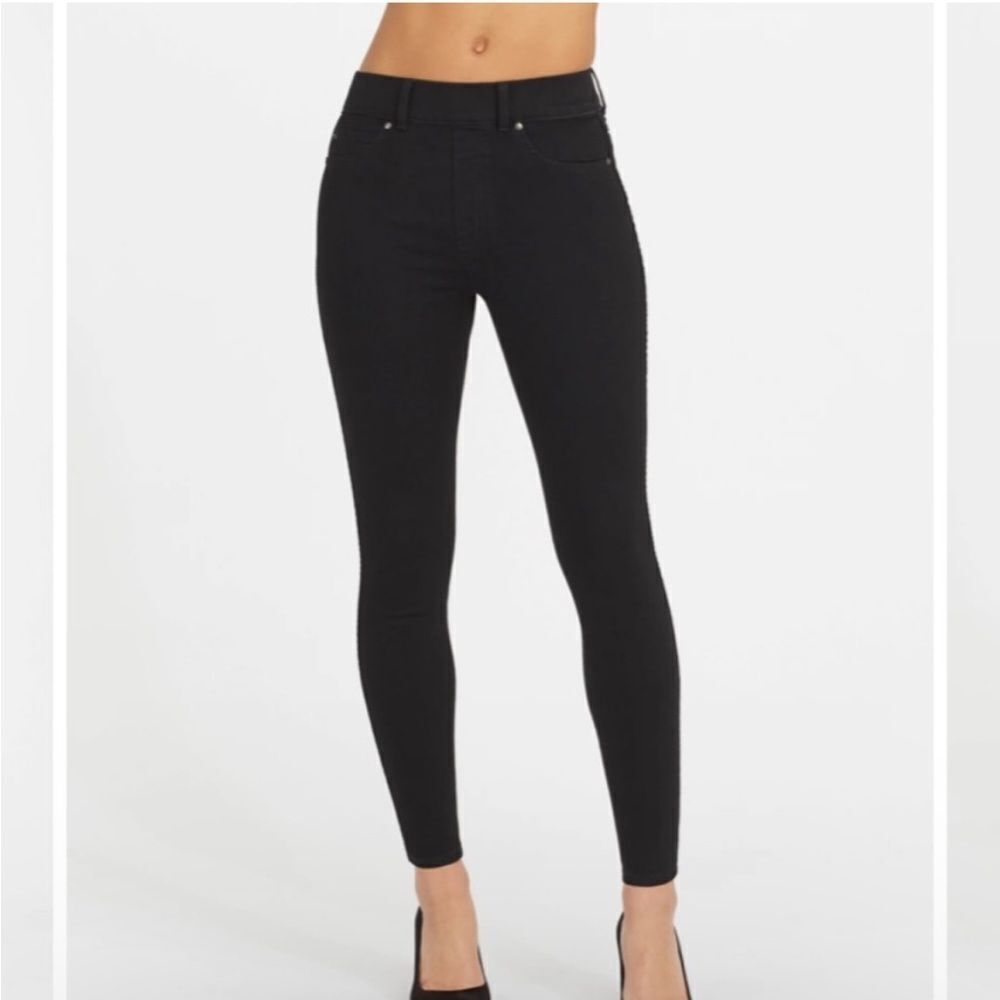 Spanx Black Skinny Jeans Pants - Picture 2 of 6